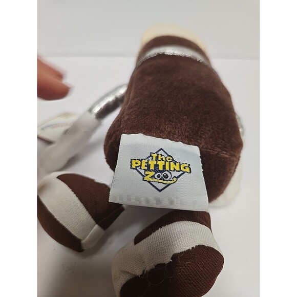 1994 Hershey Man by the Petting Zoo Plush 9” Candy Chocolate Vintage AR40 - Picture 8 of 9